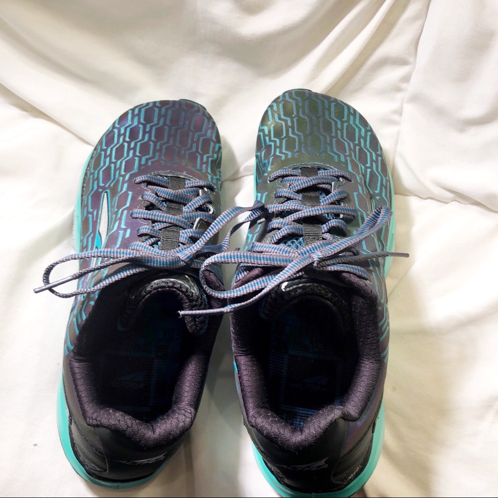 Altra Impulse Flash